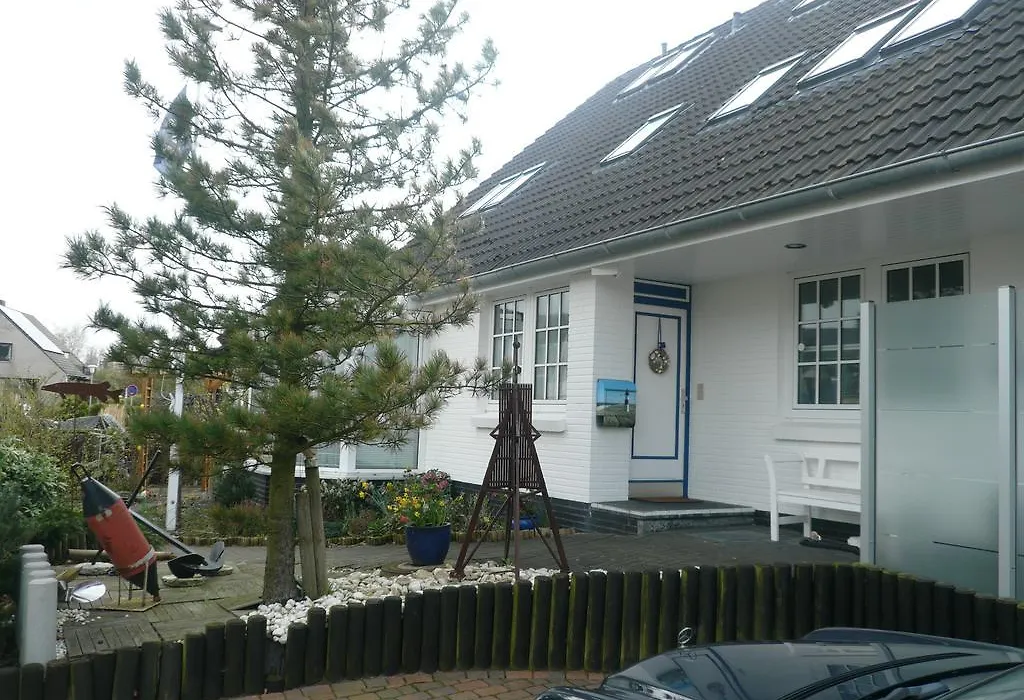 Haus am Deich-1