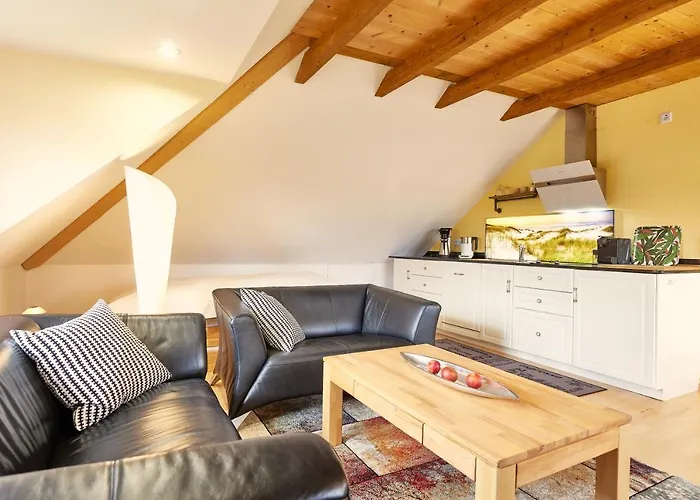 Ferienwohnung Raffael 100 qm, 2 große Betten im Wohnzimmer