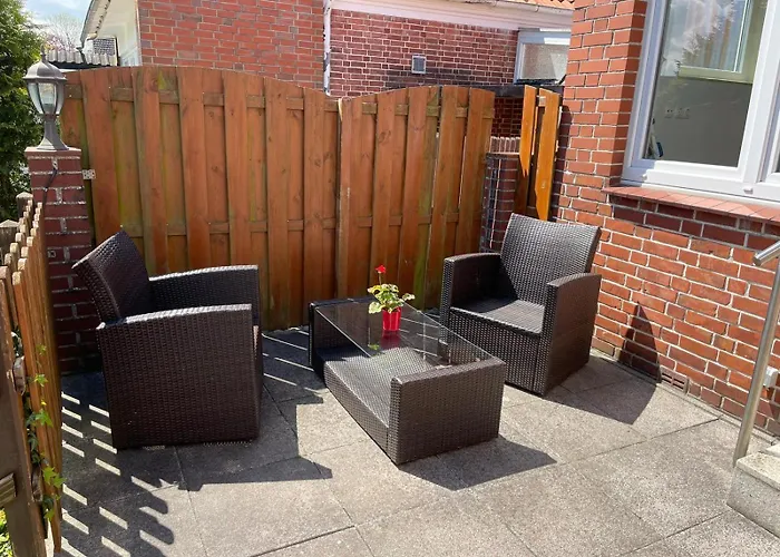 Lust auf Meer - Appartement Ferienwohnung Terrasse kleine Hunde willkommen Nähe Nordsee