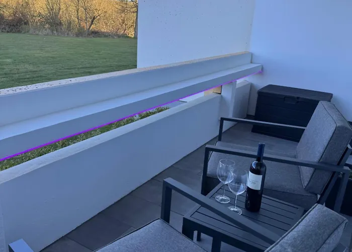 Atlantic 003- Exclusive Ferienwohnung mit Pool, Sauna und Fitnessbereich im Haus Cuxhaven, Deutschland
